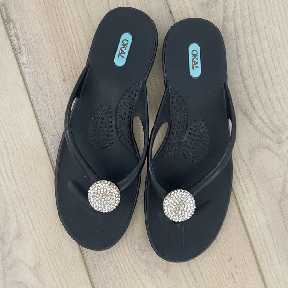 OKA b. Black Rhinestone Medallion Flip Sandals